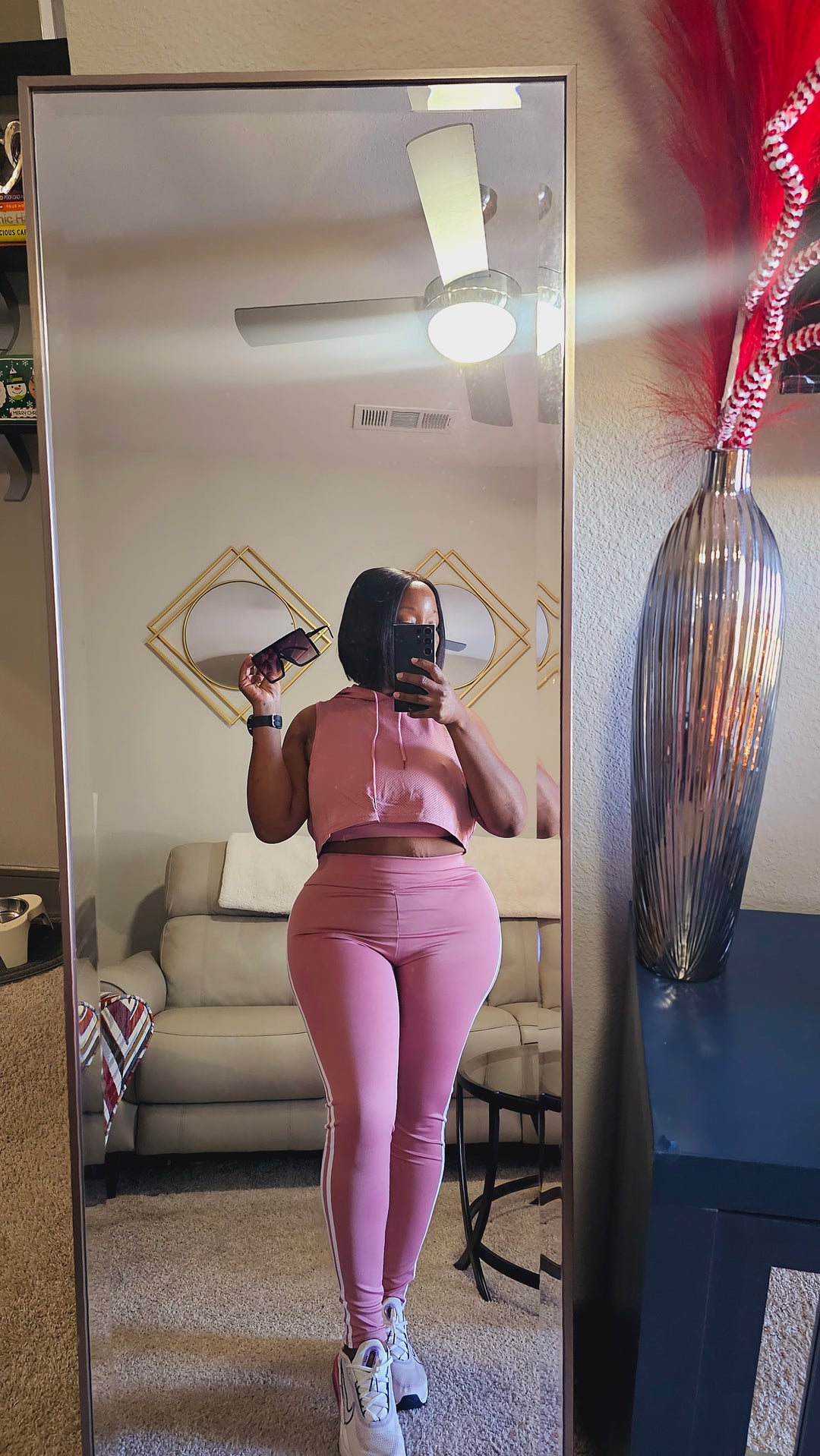 Kira K&